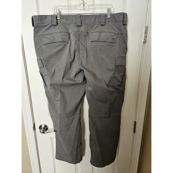 5.11 Tactical Series Gray Cargo Heavyweight Pants Inseam 30" (RN109614), Size 42 - Picture 4 of 15